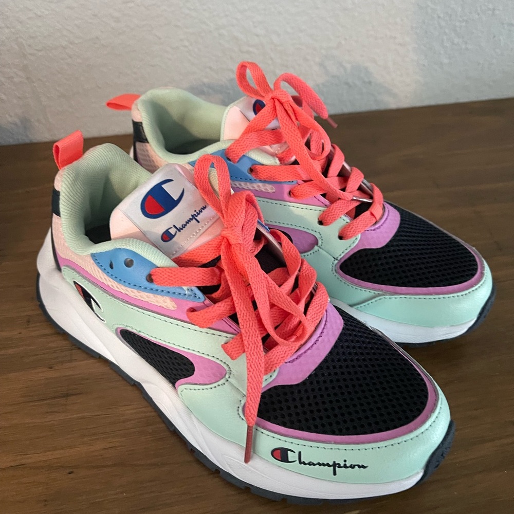 Champion Sneakers size 6 women’s Brand New